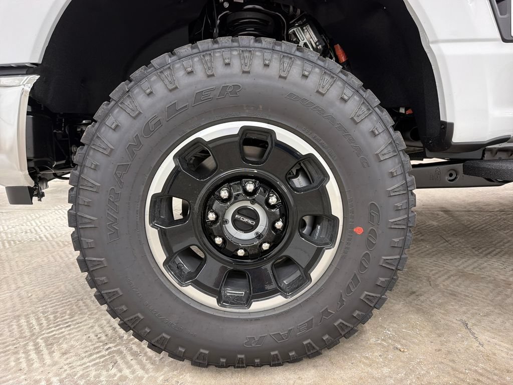 New 2026 Ford F250 Lariat w/ Tremor Off-Road Package AWD/4WD image 11