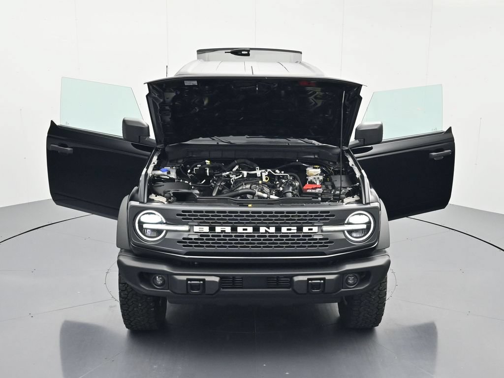 Certified 2025 Ford Bronco Badlands AWD/4WD image 41