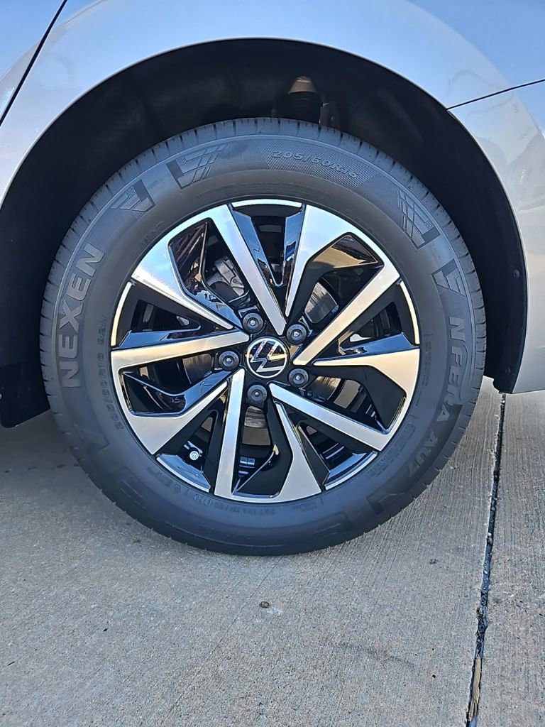 New 2026 Volkswagen Jetta S FWD image 9