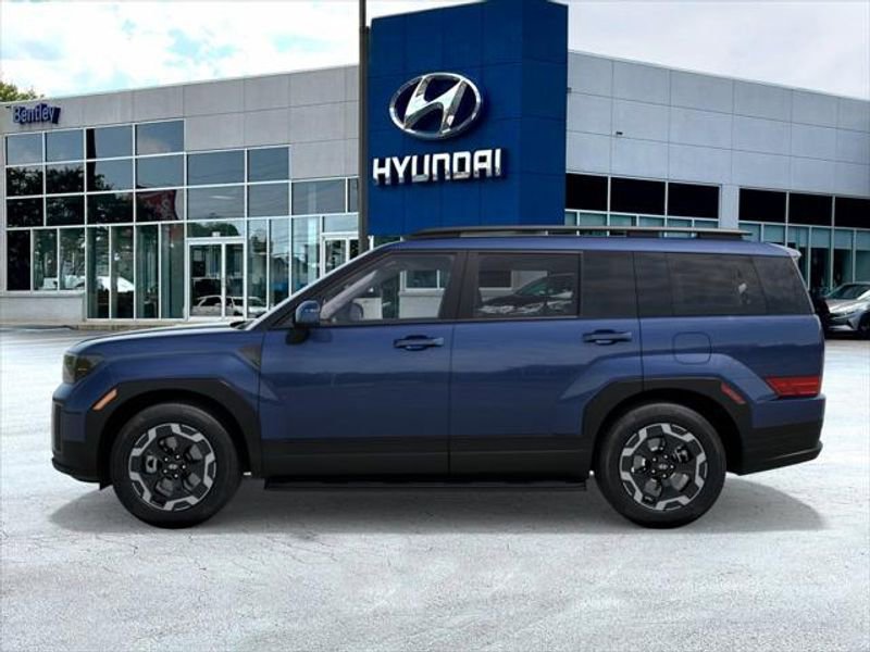 Used 2025 Hyundai Santa Fe SEL image 3
