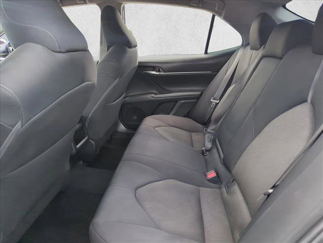 Used 2022 Toyota Camry LE image 17