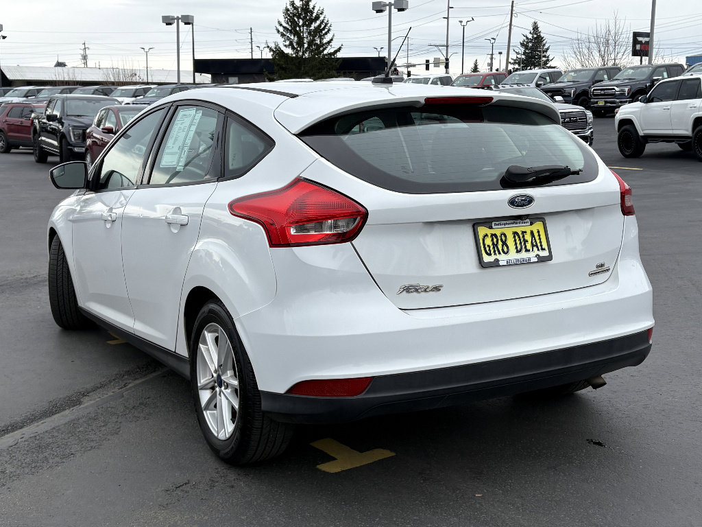 Used 2016 Ford Focus SE image 9