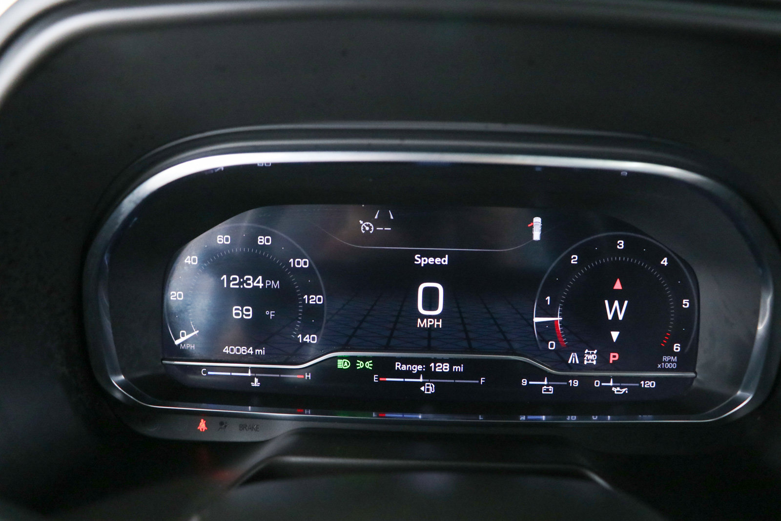 Used 2024 GMC Yukon AT4 AWD/4WD image 16