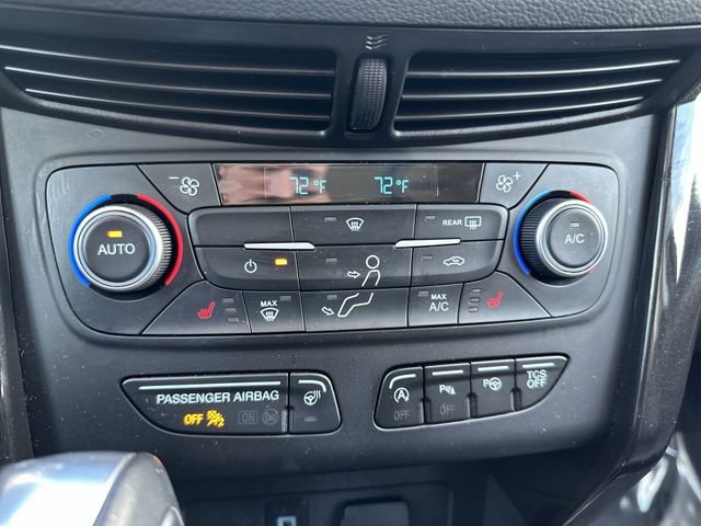 Used 2019 Ford Escape Titanium image 19