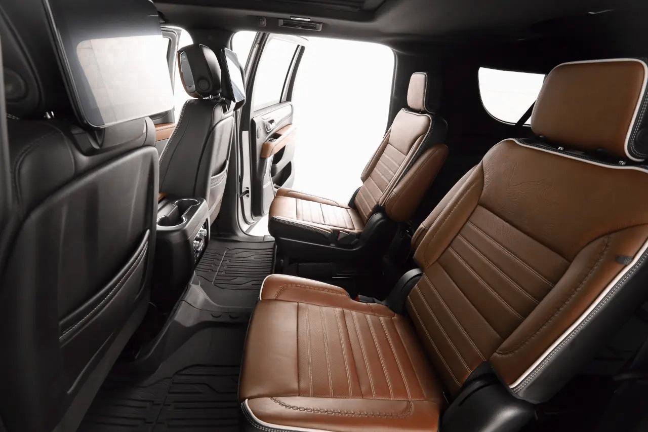 Used 2023 GMC Yukon XL Denali Ultimate image 36
