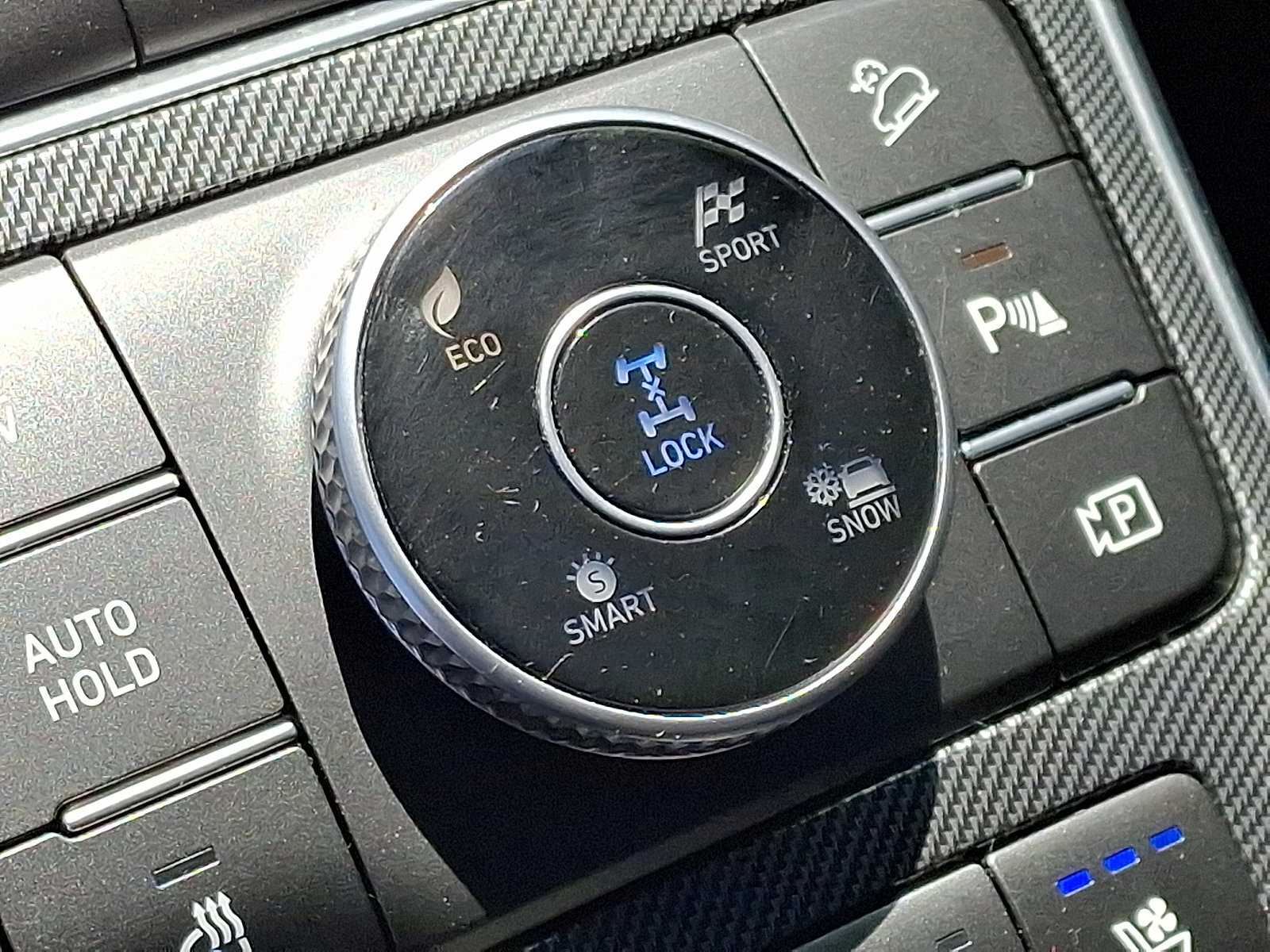 Used 2022 Hyundai Santa Fe Limited image 24