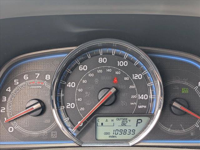 Used 2015 Toyota RAV4 Limited w/ Technology Package AWD/4WD image 10