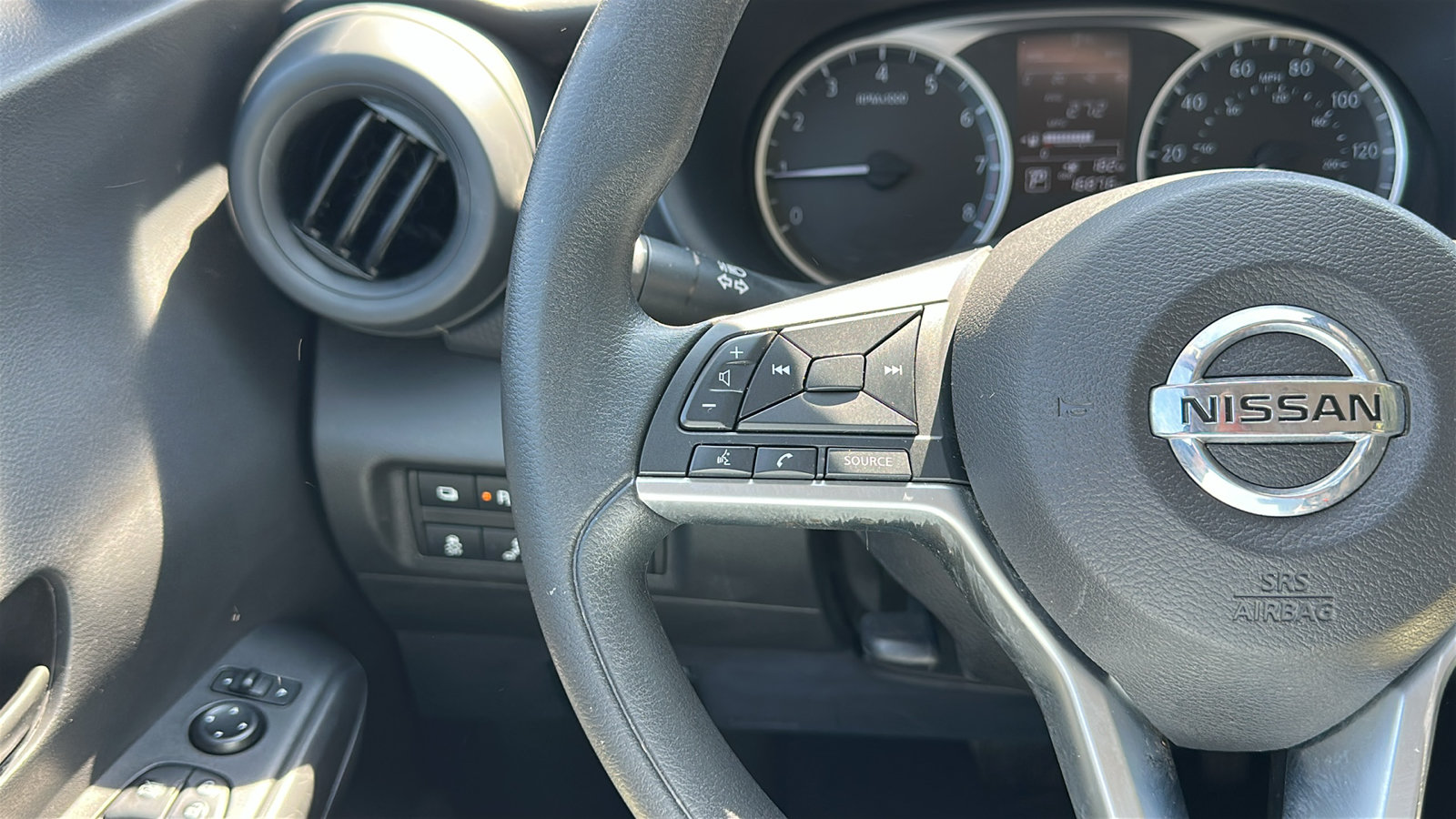 Certified 2021 Nissan Kicks S FWD image 14