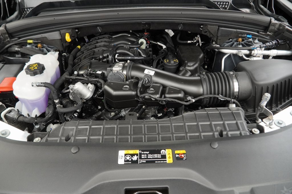 New 2025 Jeep Grand Cherokee Overland w/ Trailer Tow Package image 38