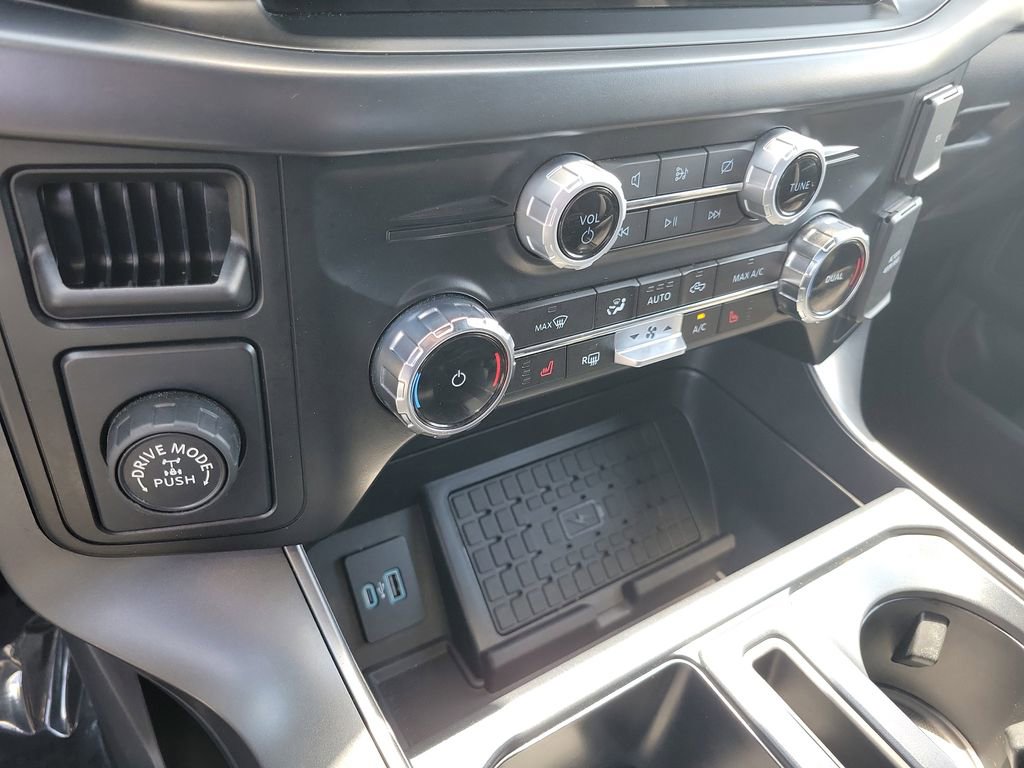 Used 2024 Ford F150 XLT w/ Equipment Group 302A MID RWD image 33