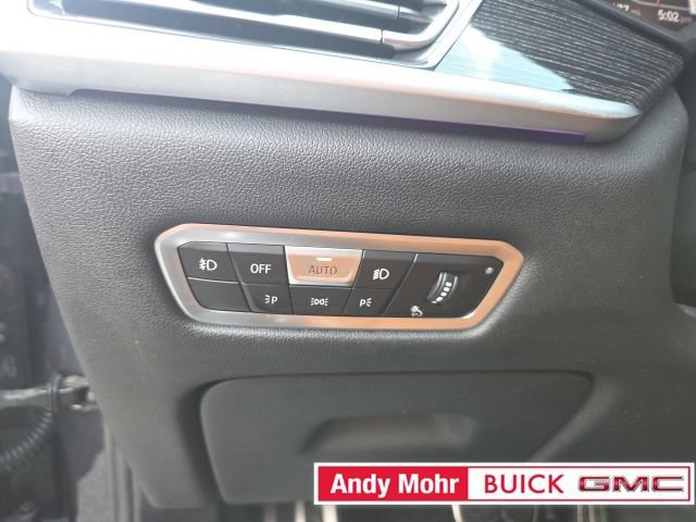 Used 2022 BMW X7 xDrive40i w/ M Sport Package AWD/4WD image 33