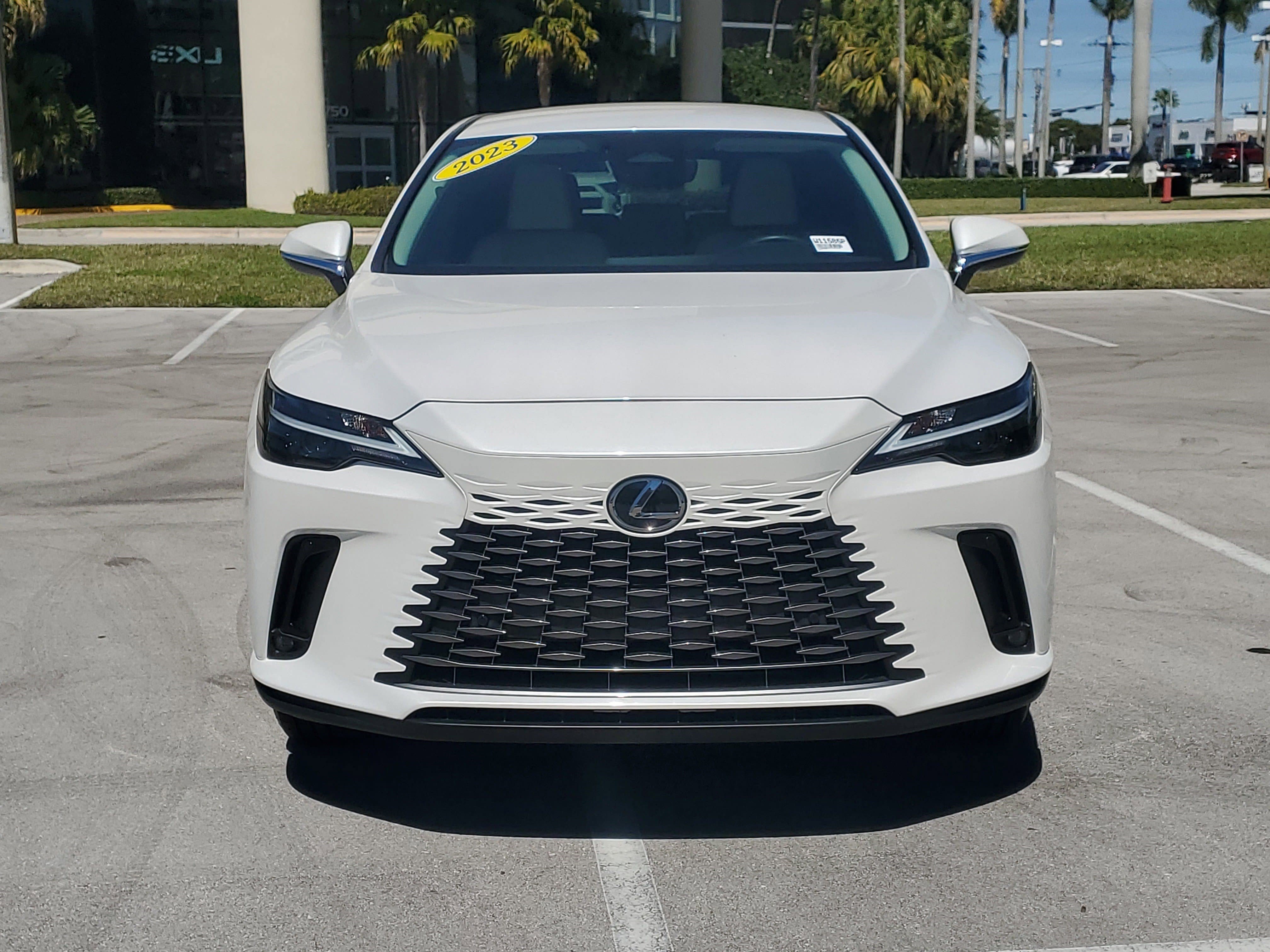 Used 2023 Lexus RX 350 FWD w/ Accessory Package (Z1) image 8