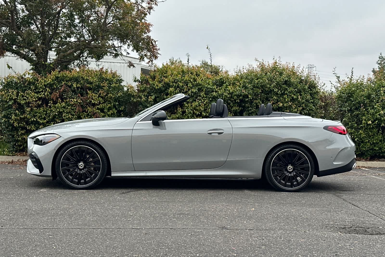 New 2026 Mercedes-Benz CLE 300 4MATIC Cabriolet image 6