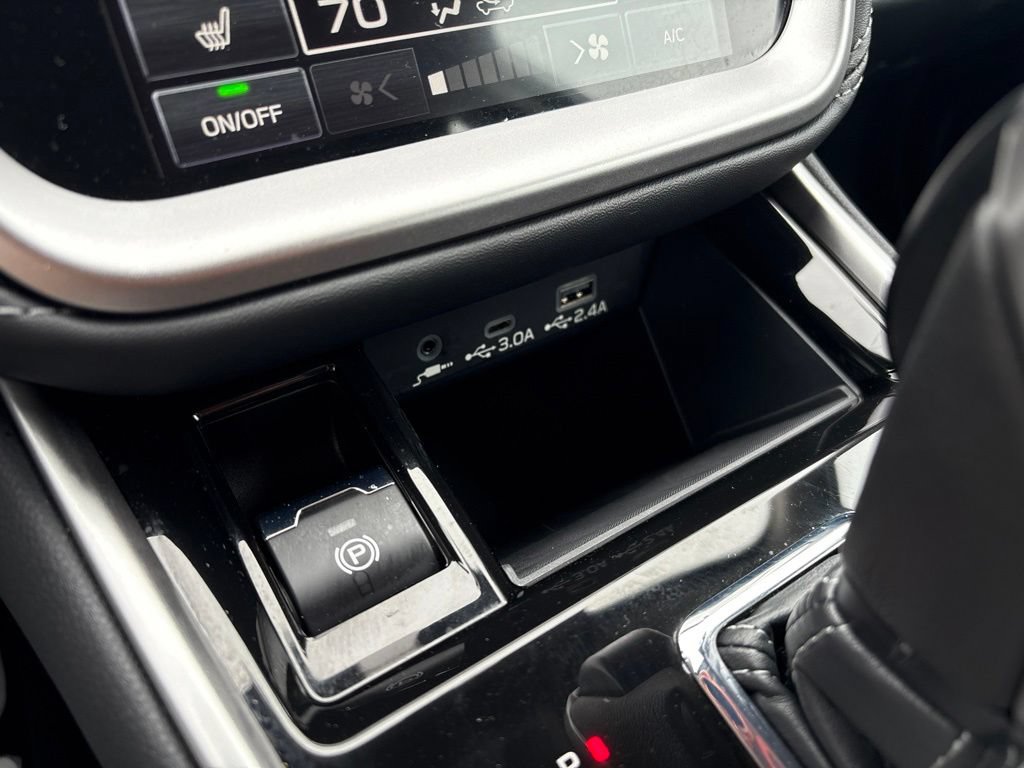 Certified 2025 Subaru Legacy Premium AWD/4WD image 20