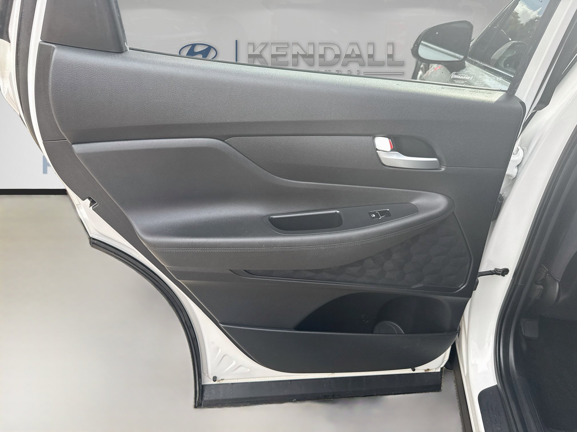 Used 2023 Hyundai Santa Fe SEL FWD image 23