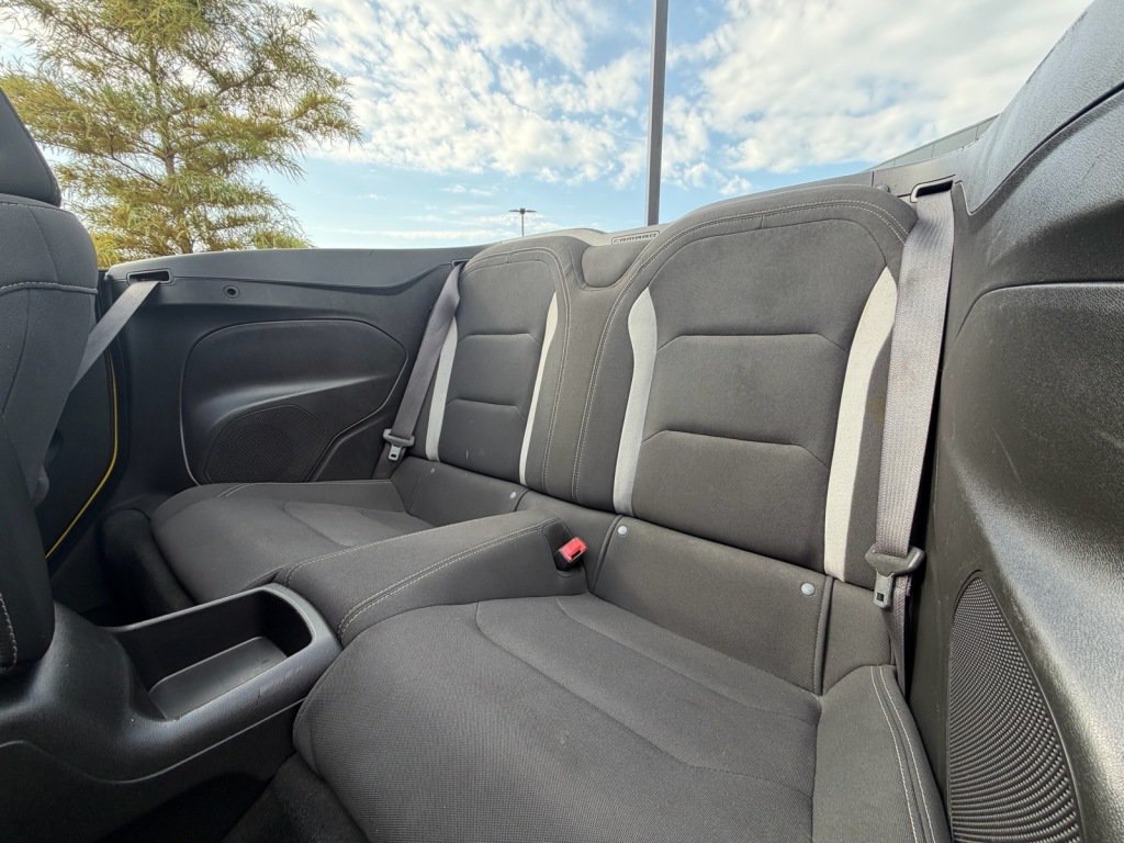 Used 2017 Chevrolet Camaro SS RWD image 6