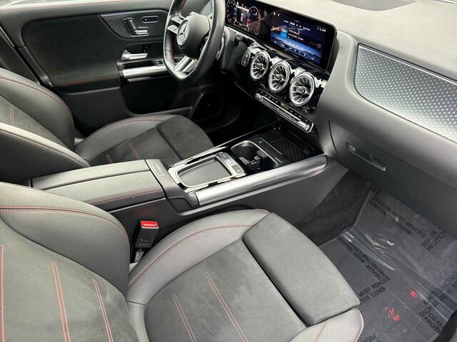 Used 2025 Mercedes-Benz GLA 250 GLA 250 4D Sport Utility 4MATI image 20