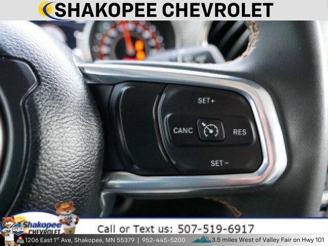 Used 2023 Jeep Gladiator Overland image 17