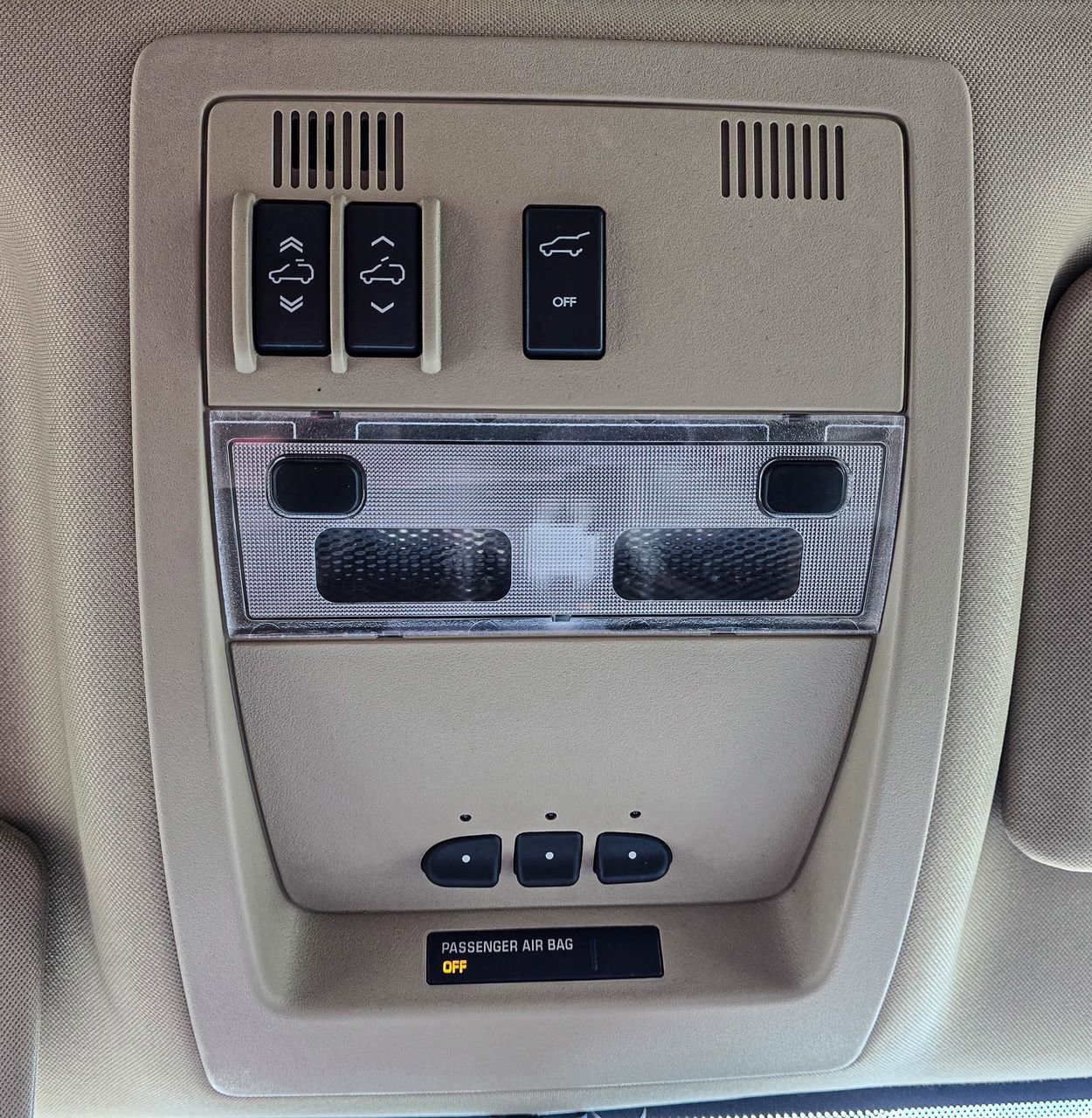 Used 2014 Cadillac Escalade Luxury AWD/4WD image 29