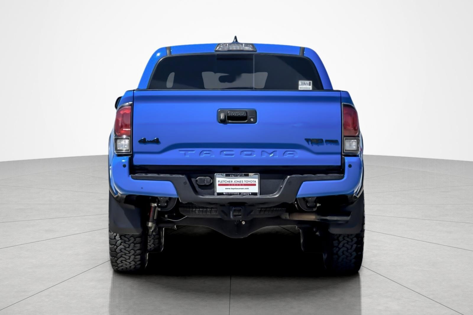 Certified 2019 Toyota Tacoma TRD Pro AWD/4WD image 4