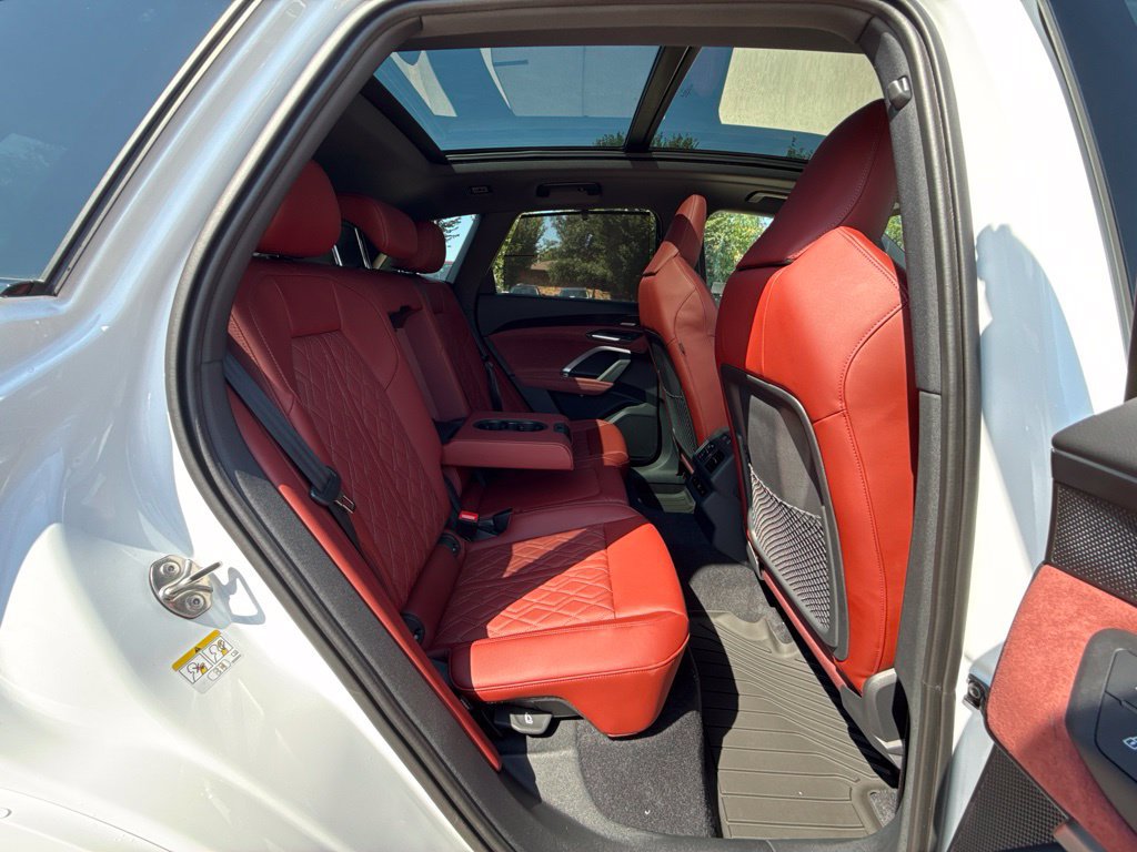 New 2026 Audi SQ5 Prestige AWD/4WD image 17