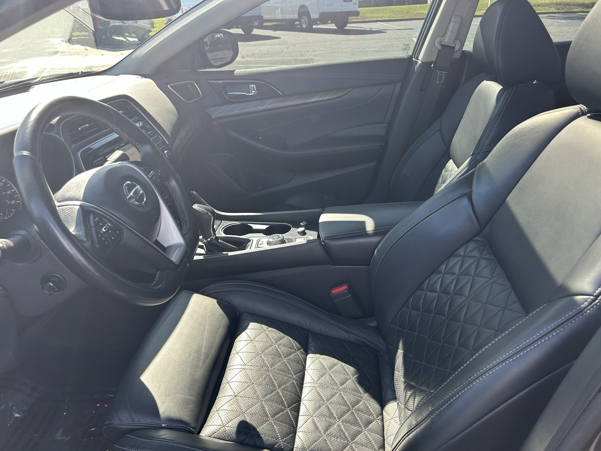 Used 2016 Nissan Maxima Platinum FWD image 18