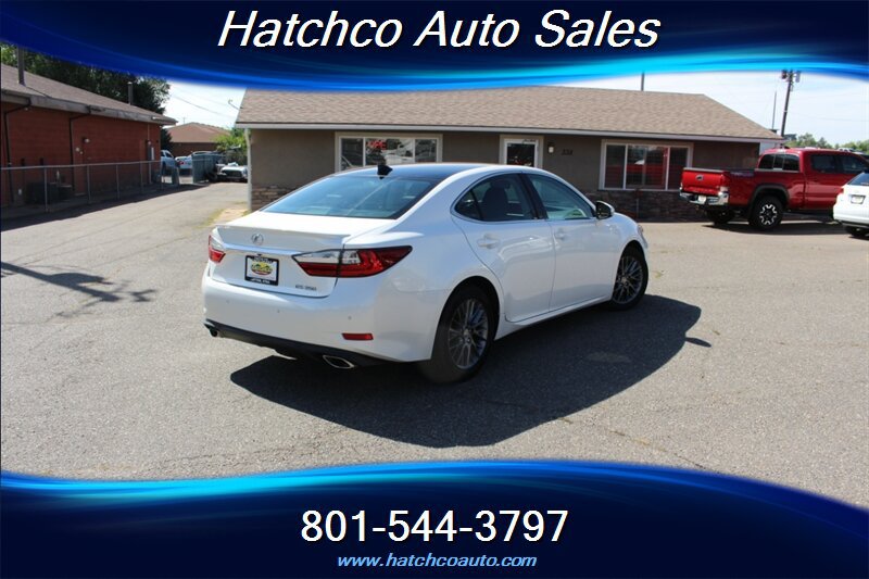 Used 2018 Lexus ES 350 w/ Navigation System Package FWD image 4