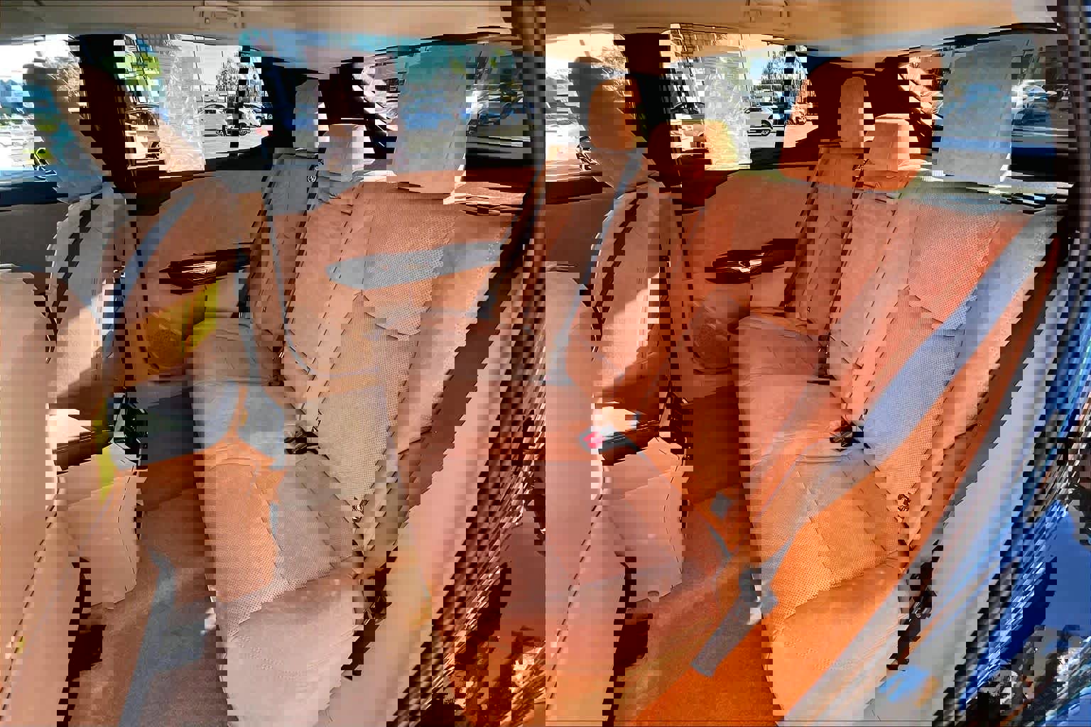 Used 2023 Lexus RZ 450e Premium image 18