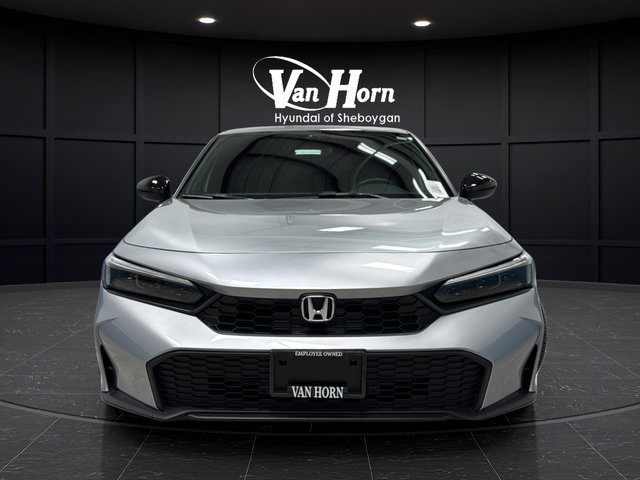 Used 2025 Honda Civic Sport image 2