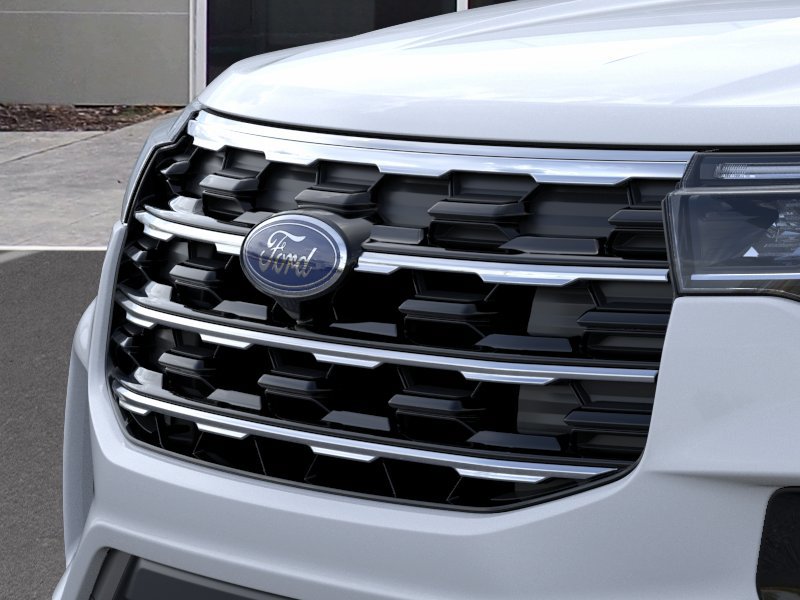 New 2026 Ford Explorer Active RWD image 17