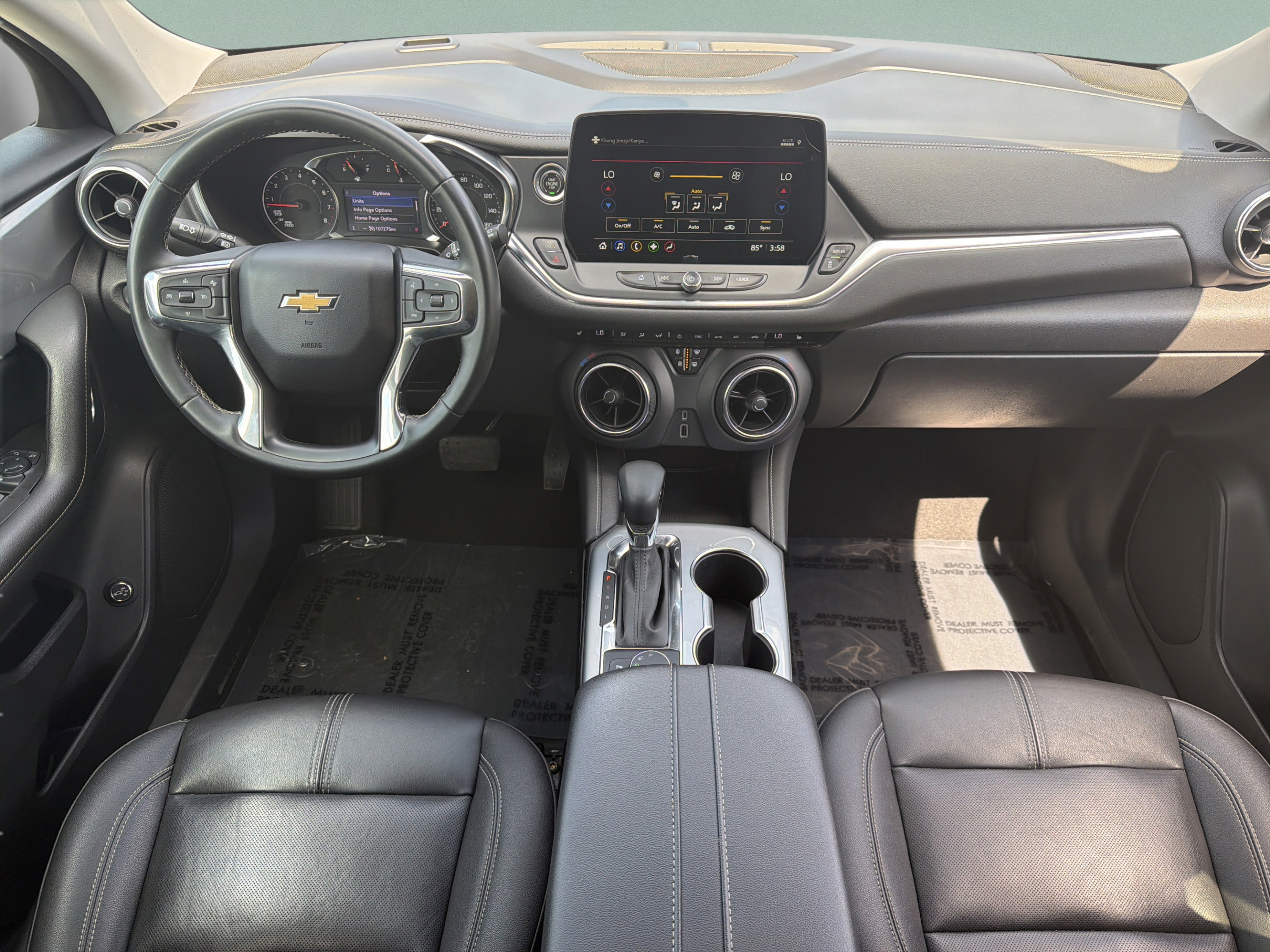 Used 2023 Chevrolet Blazer LT FWD image 21