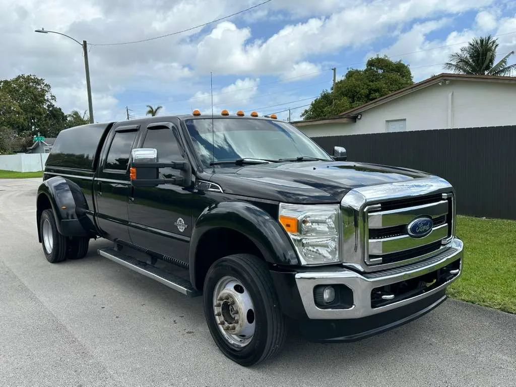 Used 2015 Ford F450 Lariat w/ Lariat Chrome Package AWD/4WD image 1