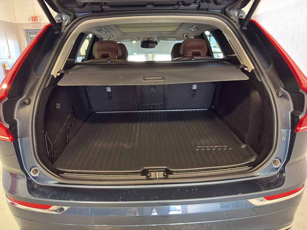 Used 2020 Volvo XC60 T5 Inscription image 31