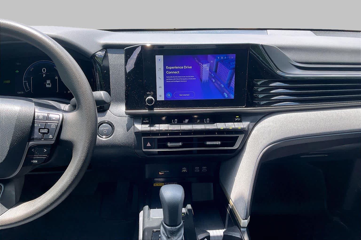Used 2025 Toyota Camry LE w/ Convenience Package FWD image 7