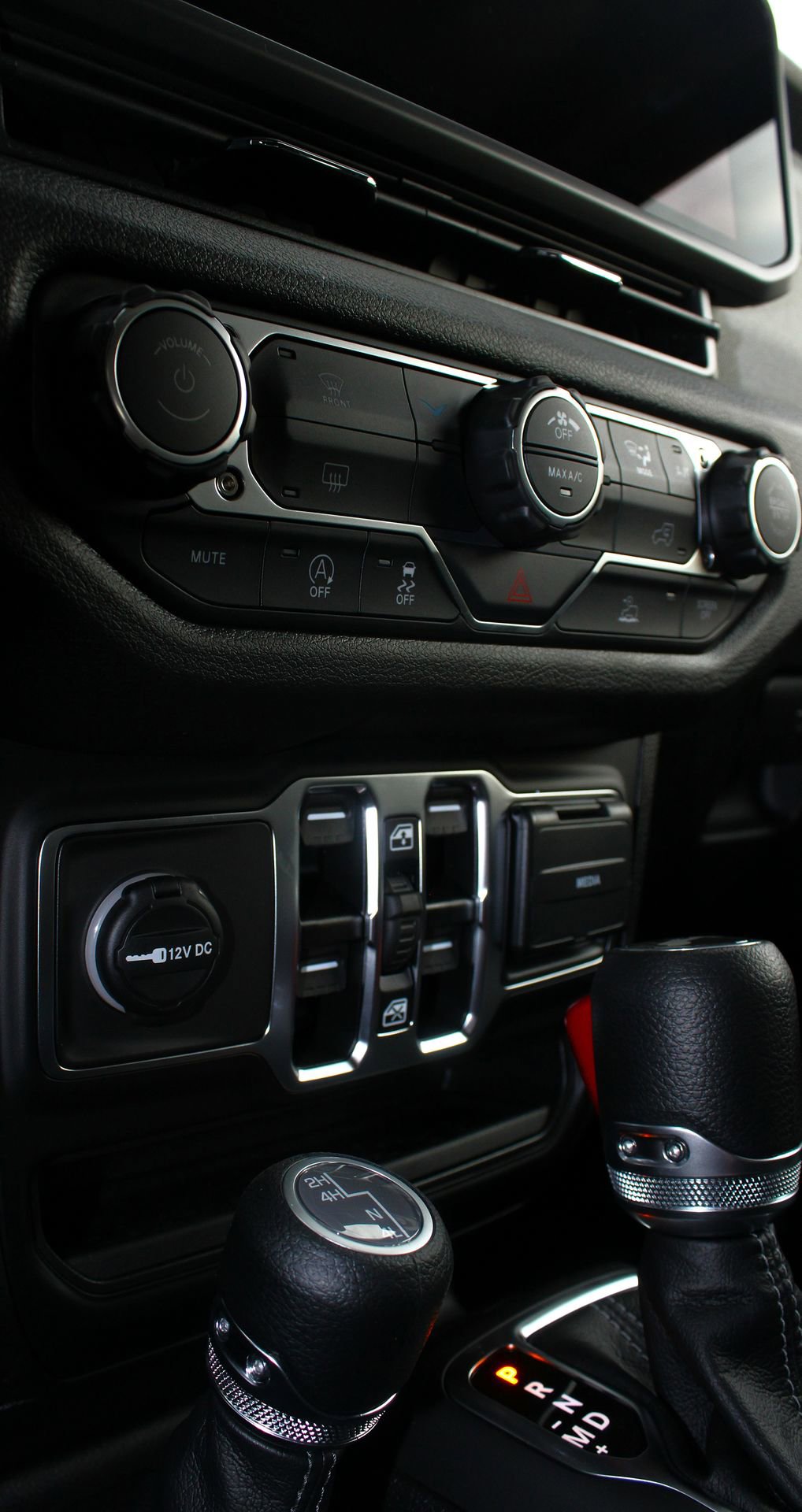 New 2026 Jeep Wrangler Unlimited Sport image 26