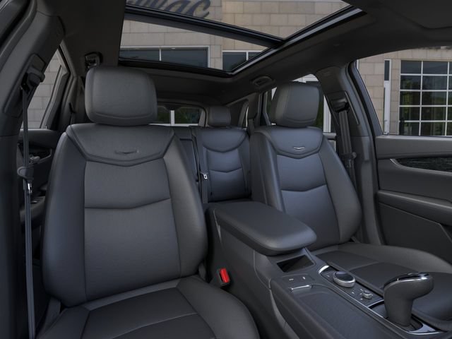 New 2026 Cadillac XT5 Premium Luxury w/ LPO, Floor Liner Package AWD/4WD image 16