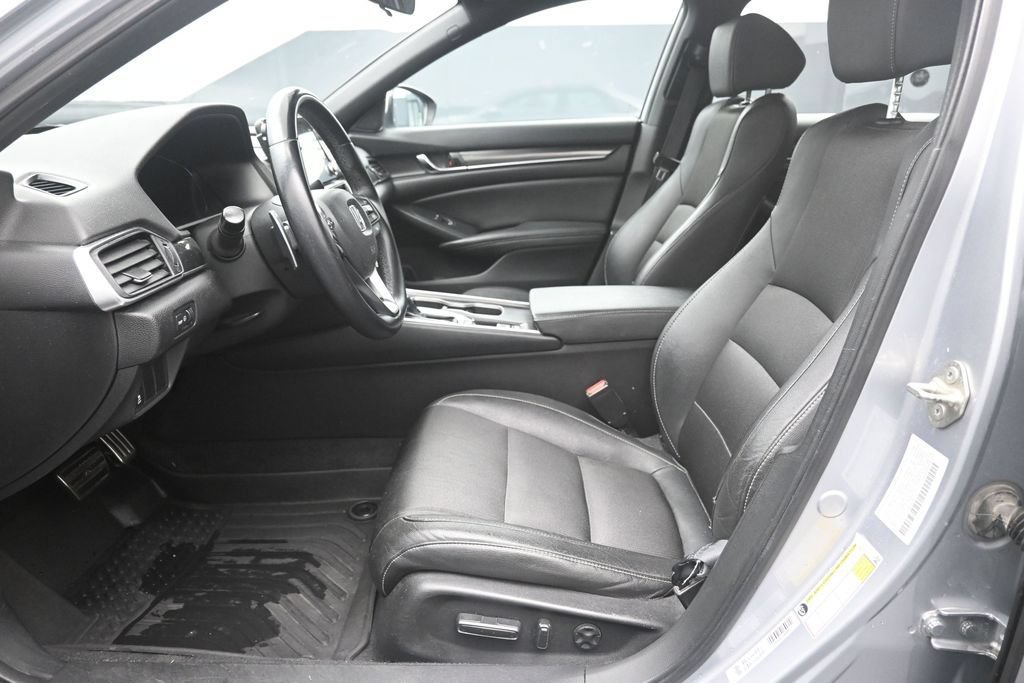 Used 2019 Honda Accord Sport image 18