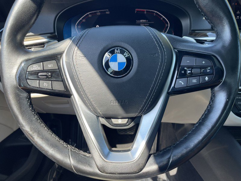 Used 2020 BMW 530i xDrive w/ Convenience Package AWD/4WD image 15
