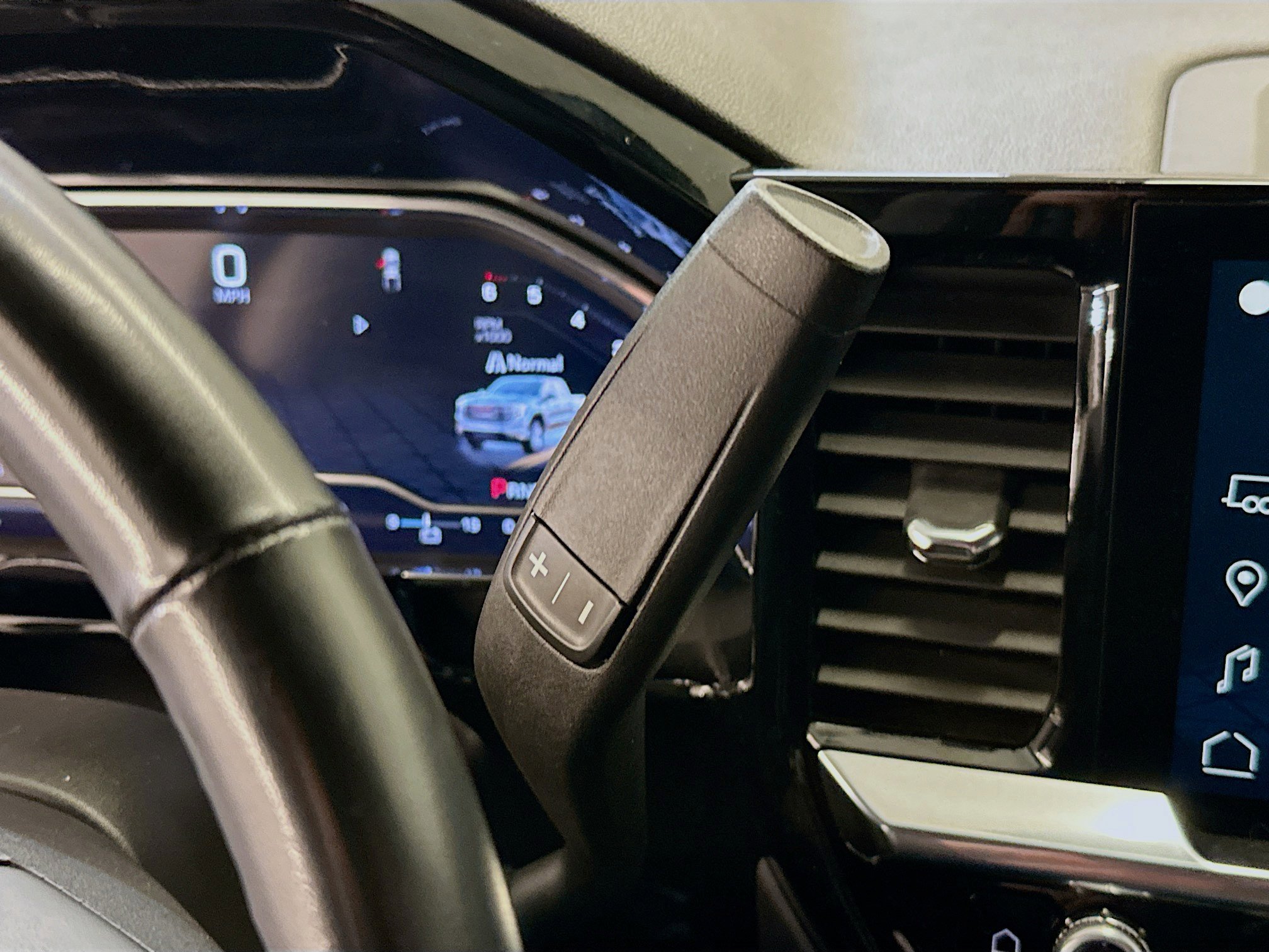 Used 2024 GMC Sierra 1500 Elevation image 25