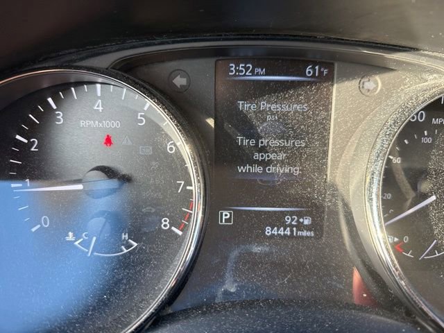 Used 2017 Nissan Rogue SV image 25