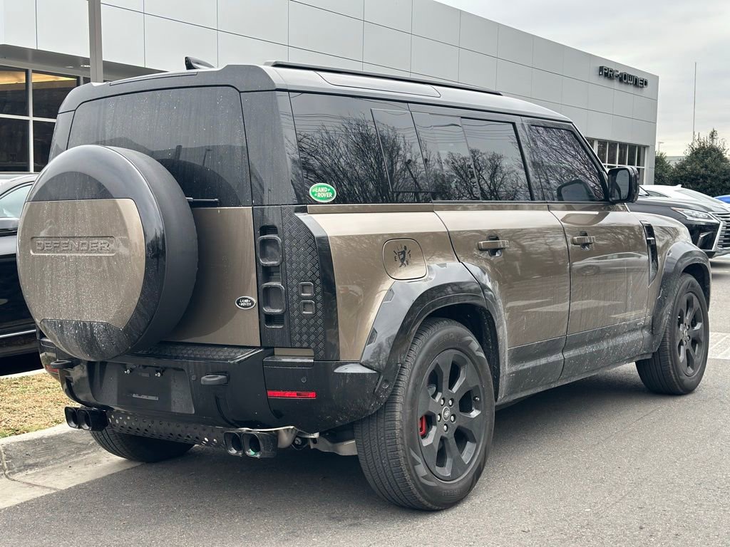 Used 2025 Land Rover Defender 110 X image 5