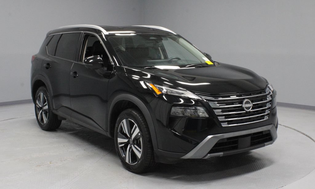 Used 2024 Nissan Rogue SL AWD/4WD image 1