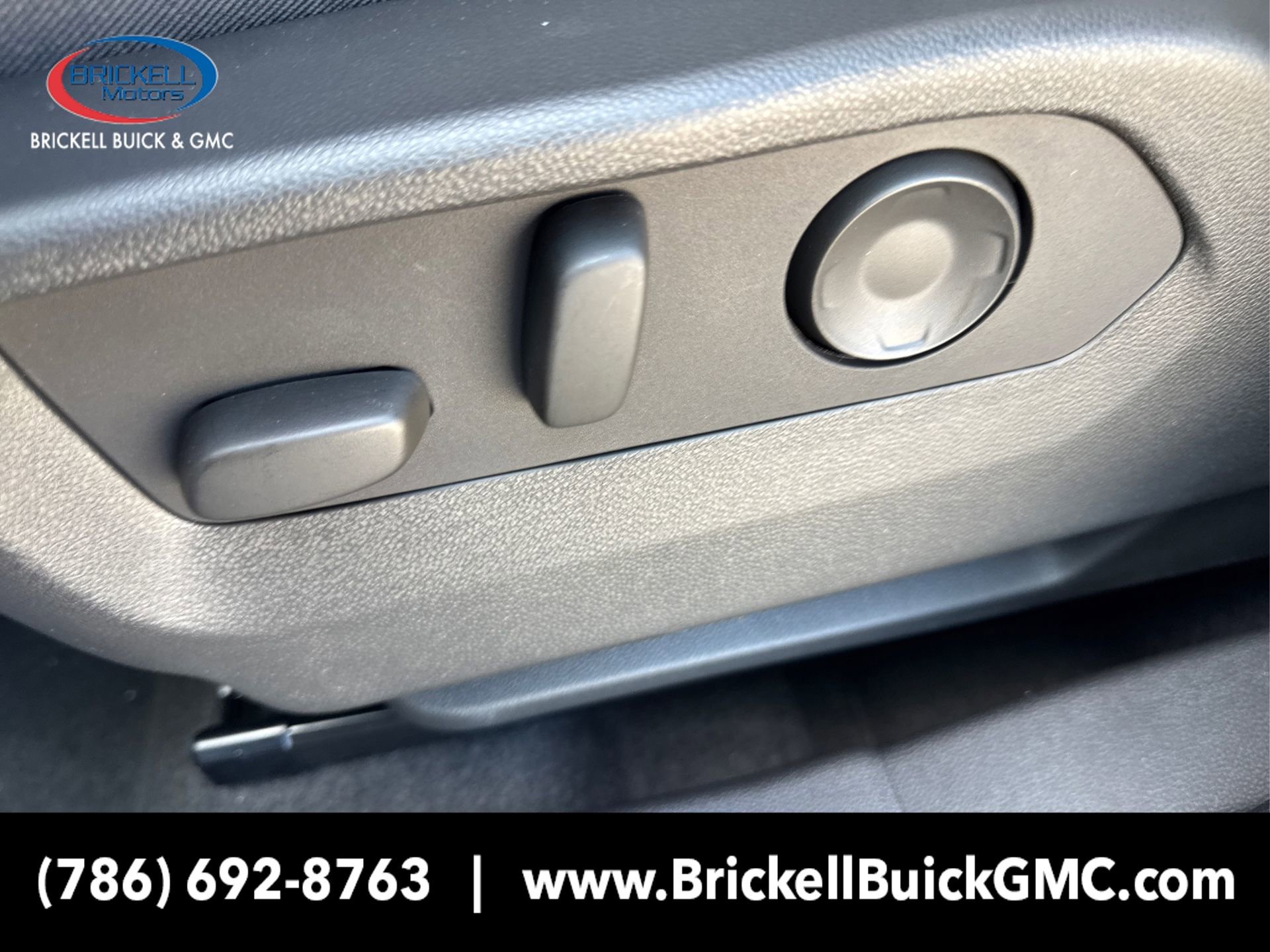 New 2025 Buick Envision Sport Touring image 22