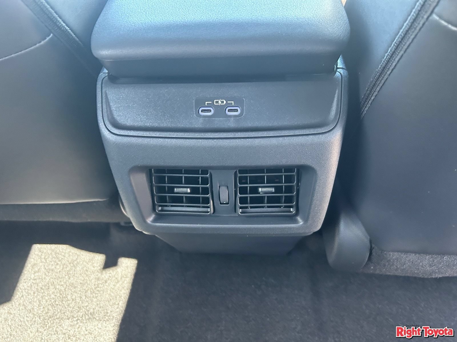 New 2026 Toyota C-HR AWD/4WD image 17