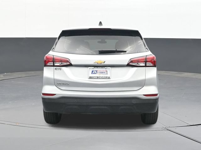 Used 2022 Chevrolet Equinox LS FWD image 11