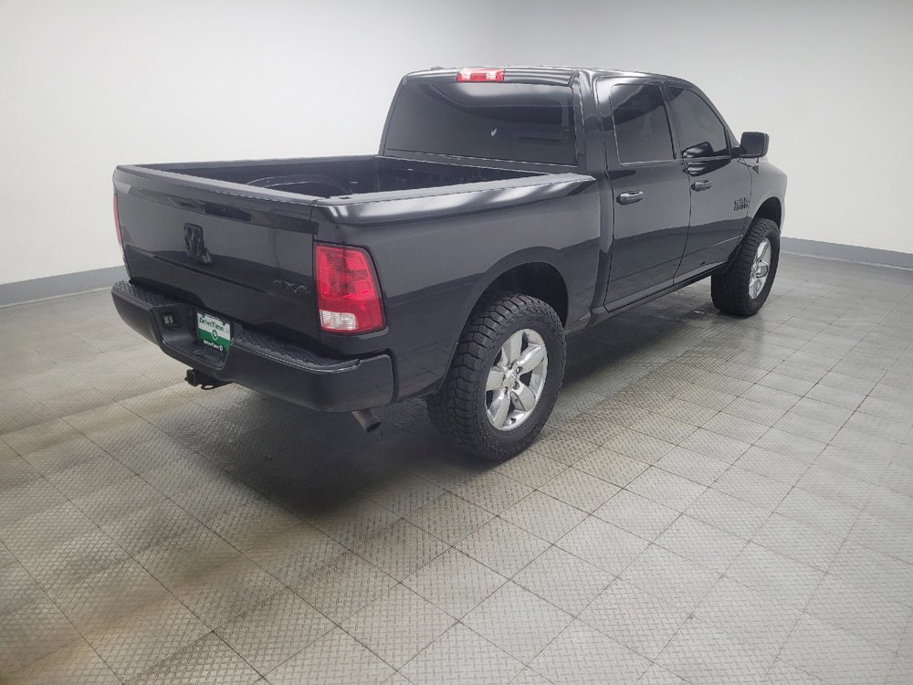 Used 2017 RAM 1500 Express AWD/4WD image 9