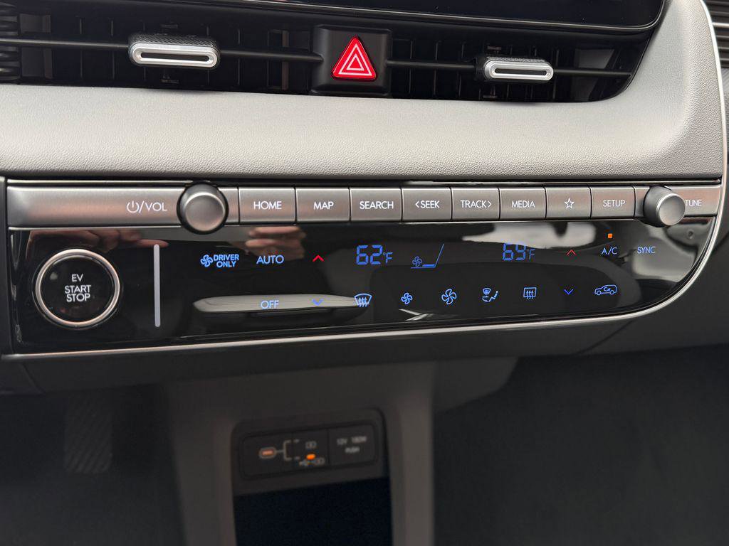 New 2026 Hyundai Ioniq 5 SE image 12