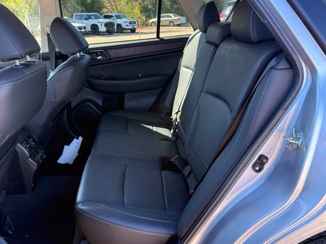 Used 2019 Subaru Outback 2.5i Limited w/ Popular Package #2 AWD/4WD image 14