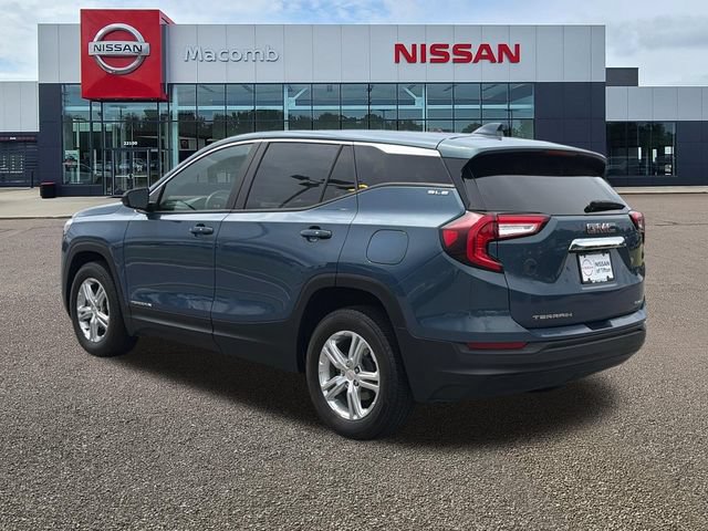 Used 2024 GMC Terrain SLE AWD/4WD image 5
