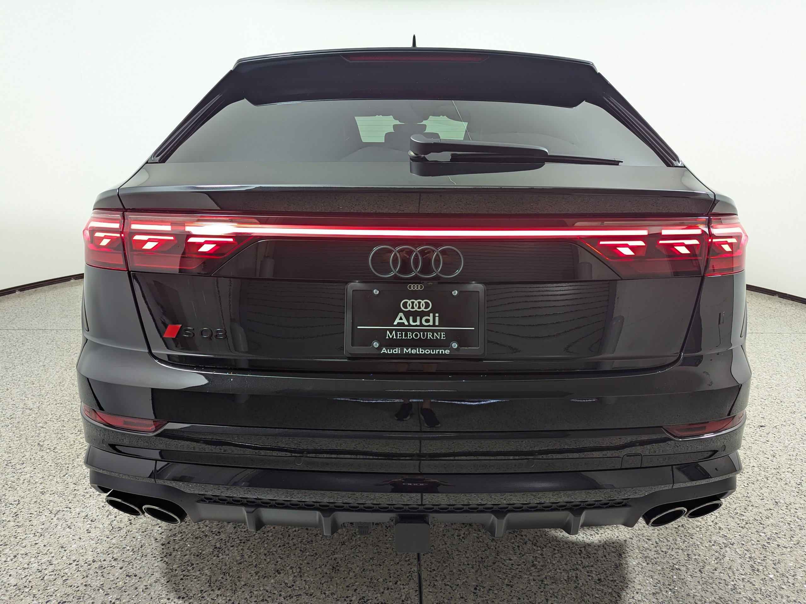 Certified 2026 Audi SQ8 Prestige AWD/4WD image 6